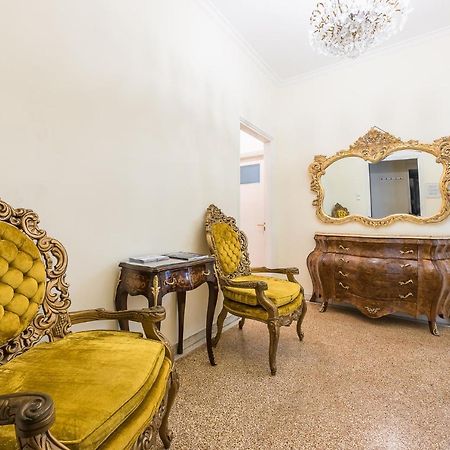 Victoria Queens Palace Apartments Atenas Exterior foto